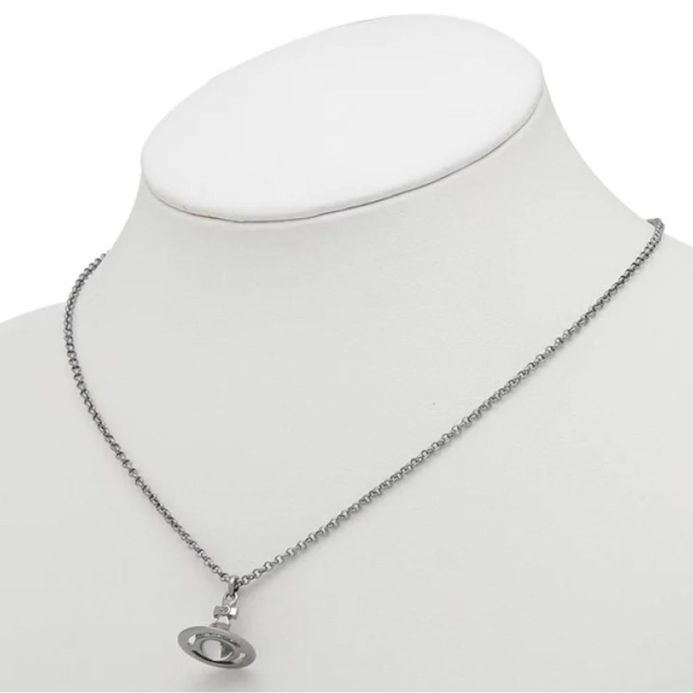 Vivienne Westwood “New Petite Orb” Pendant on Chain - Picture 3 of 7